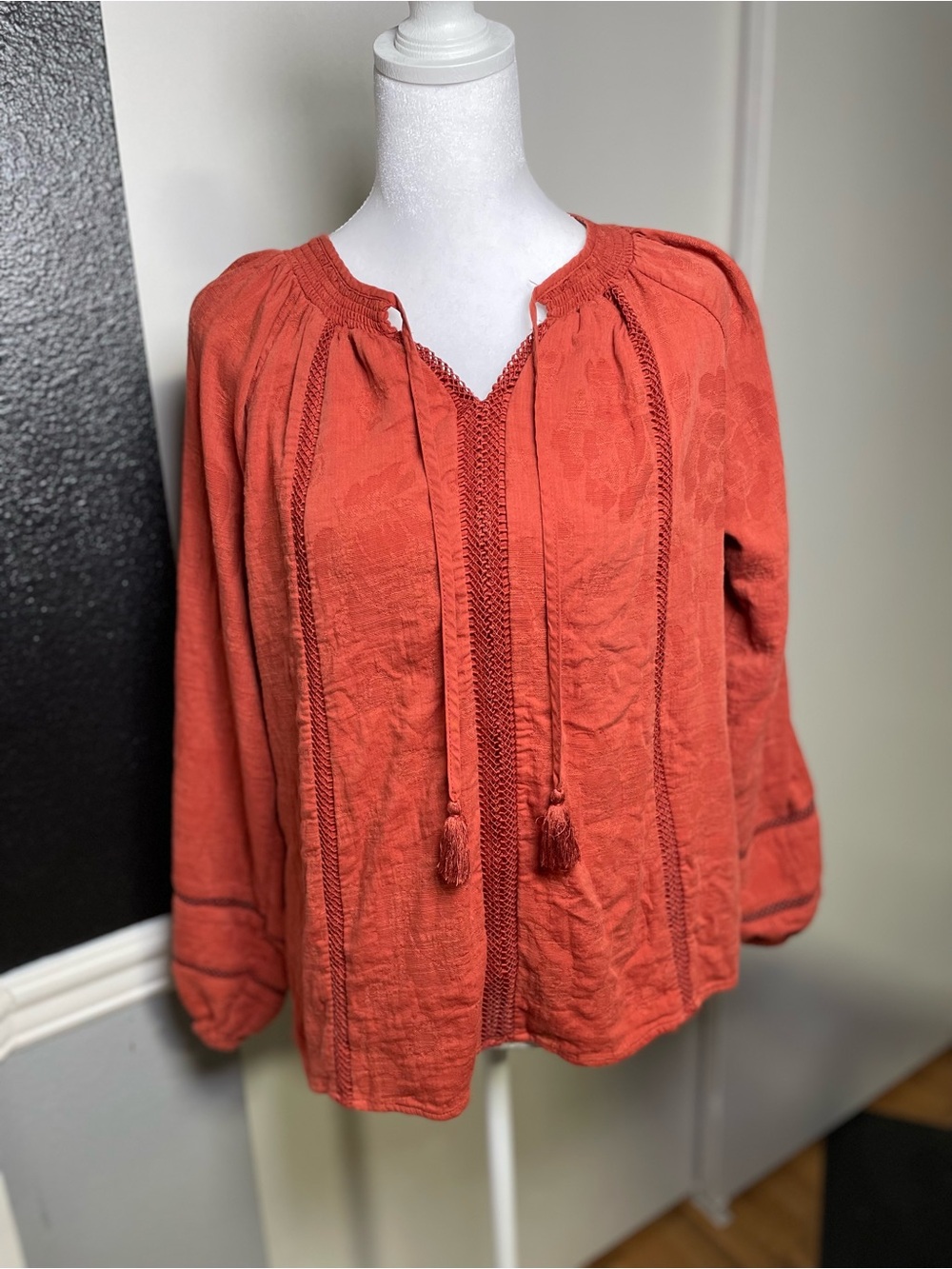Time and Tru Rust Orange Peasant Tunic with Tassel Ties